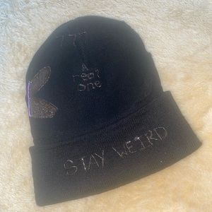 My brand “Stay Weird” support my business 🫶🏾..